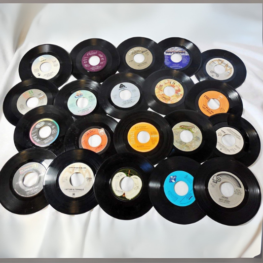 Genuine Record Decorations by VILLAGE MUSIC World| Set of 25| 45 RPM, 7" Vinyl Records| Party Decorations, Arts and Crafts Supplies/Vintage/Retro/Home DécoParty Decorations, Arts and Crafts Supplies/Vintage/Retro/Home D?or